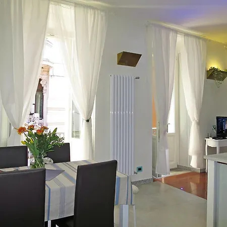 Pallanza Beach Apartment